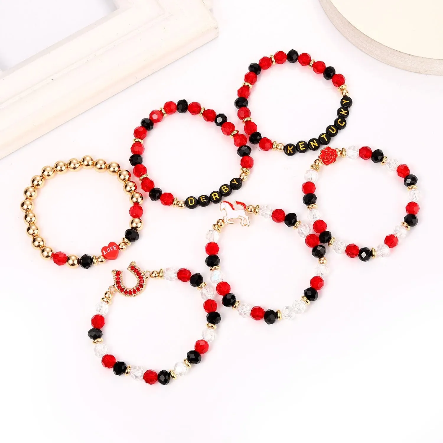 5 Pack Beaded Bracelet Stackable Christmas Thanksgiving St. Patrick’s Day Valentine's Day Beaded Stretch Bracelet Holiday Charm Bracelets Festive Jewelry Gifts for Women