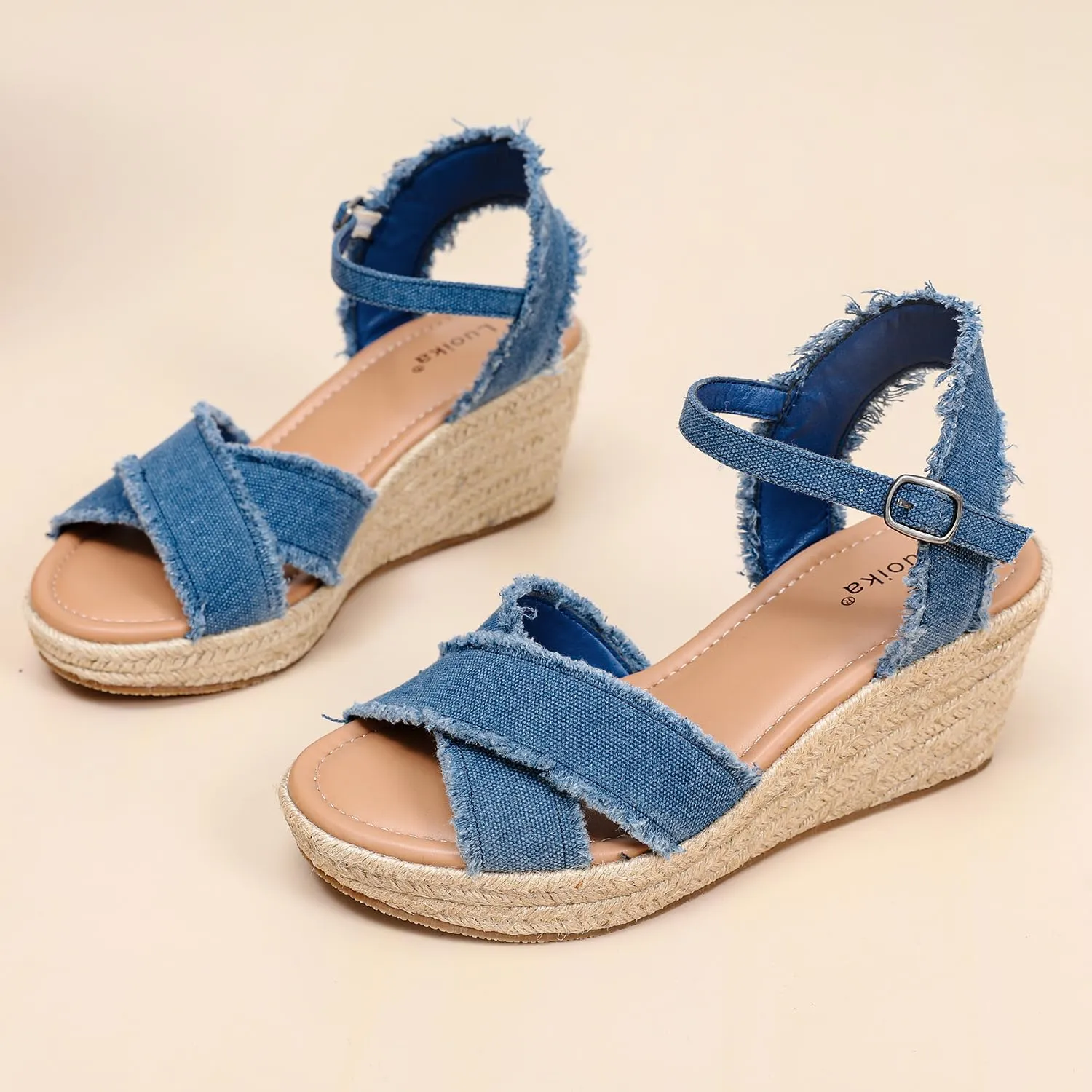 Luoika Women's Wide Width Flat Slides Sandals, Strapy Slide Sandal Slip on Dressy Summer Shoes for Women.