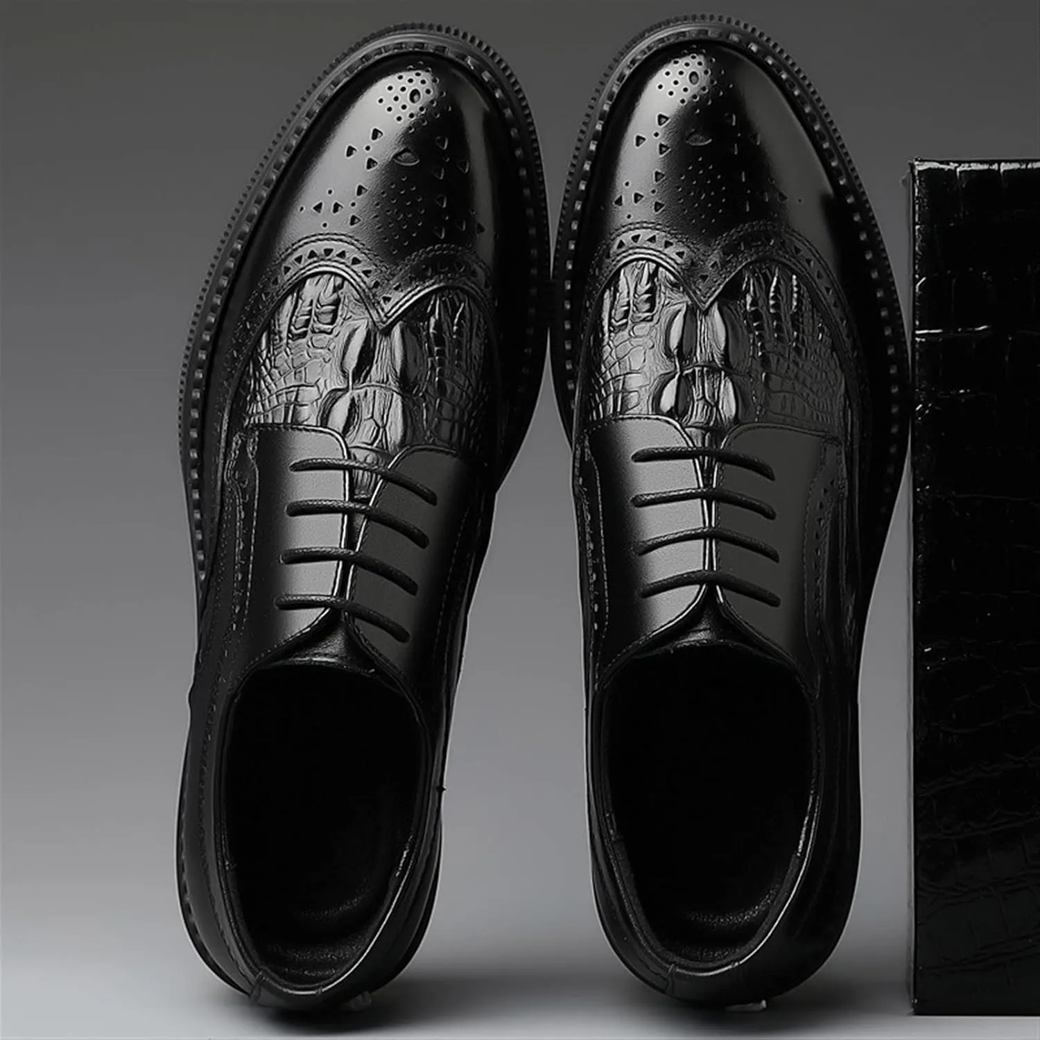 Single Season Dress Oxford Formal Shoes for Men Lace Up Derby Shoes Brogue Embossed Wing Tip Crocodile Embossed Leather Anti-Slip Slip Resistant Rubber Sole Very Popular Among Young peopl